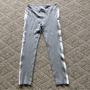 dip Gray and White Leggings